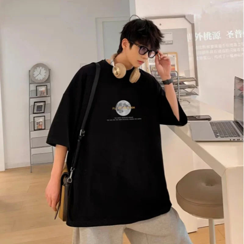 Korean Style Moon Print T-Shirt