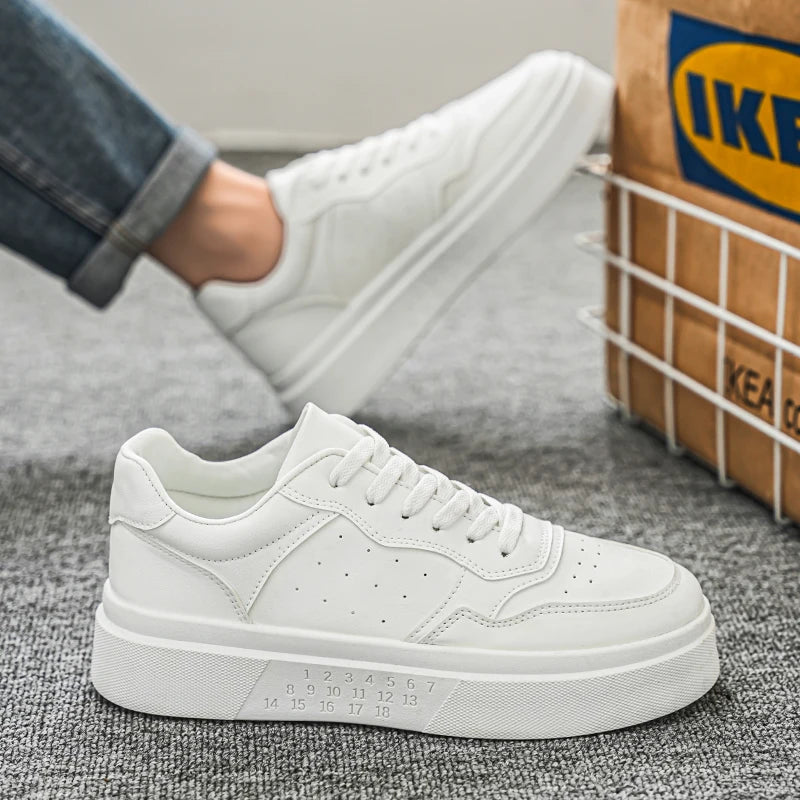 Walking White Leisure Running Sneakers Men Outdoor Leather Shoes Flat Classic Black Sports Shoes Lace up Skateboard Board Shoes